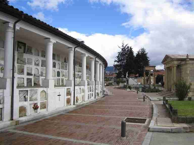Más de 100.000 muertes por Covid en Colombia.