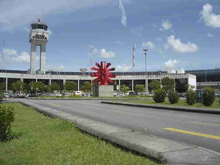 Segundo cierre del aeropuerto José María Córdoba para este fin de semana
