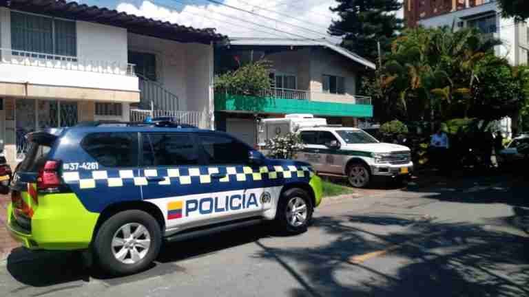 Asesinan al papá del rector del CES por robarle