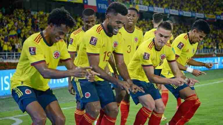 Contra todo pronóstico y sin Cuadrado, la tricolor busca repechaje para el mundial