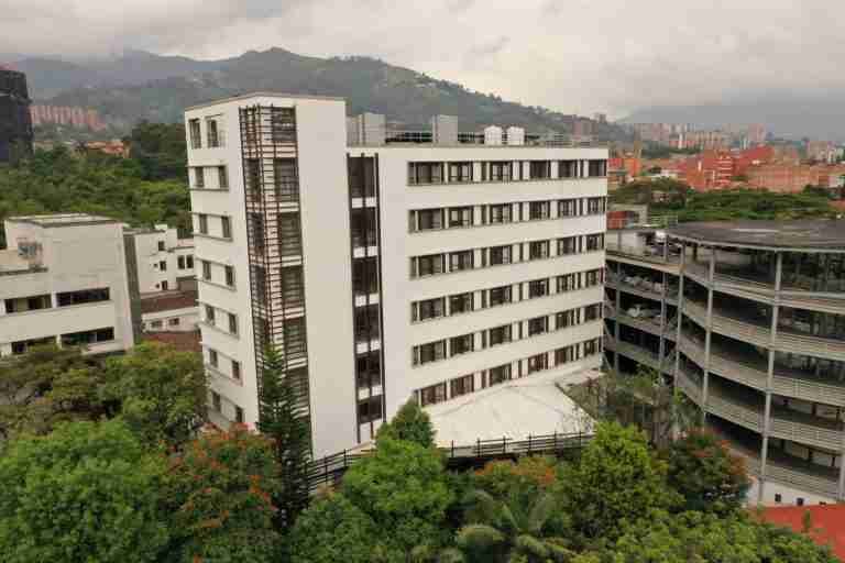 Hospital MUA de Envigado estrena torre médica