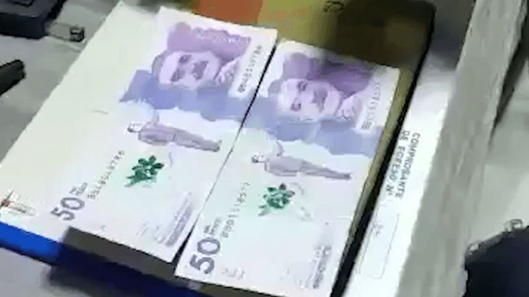 Cuidado con estos billetes falsos de $50.000