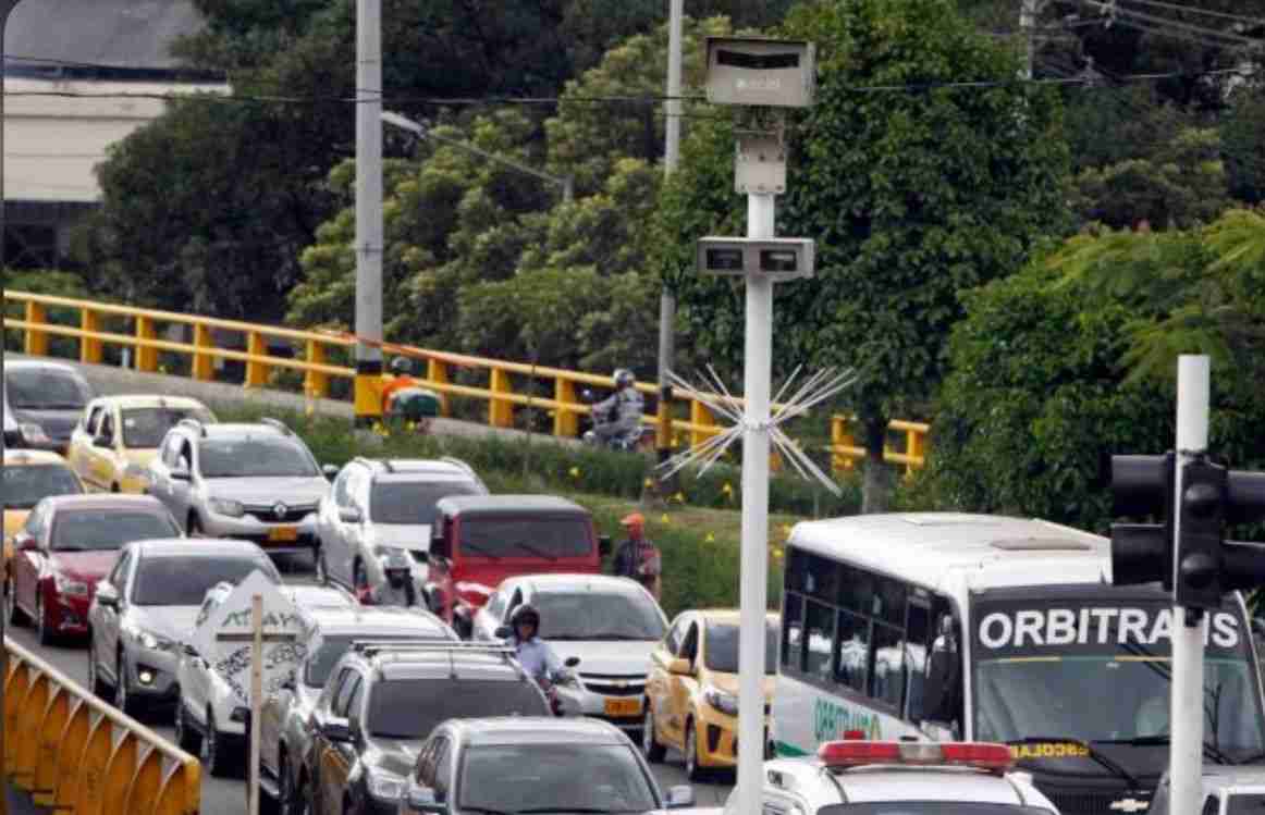 Por caos vial, desde mañana vuelve el pico y placa para carros