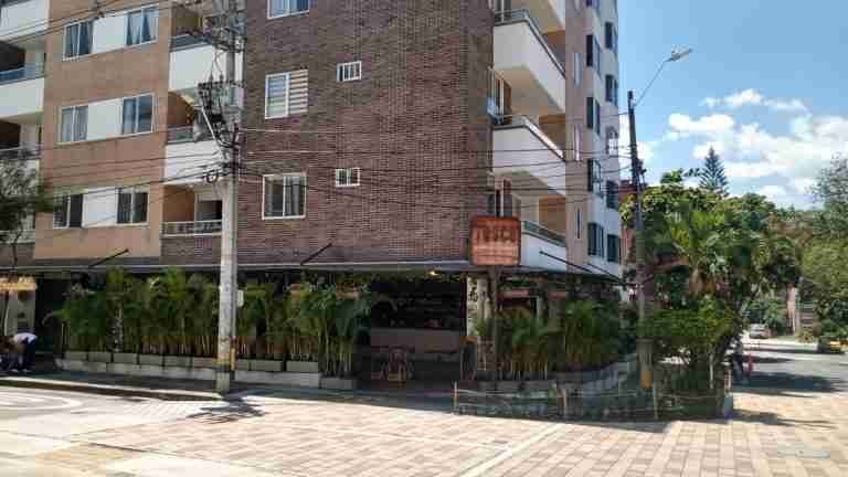 Sicario le disparó a un periodista en restaurante de La Floresta