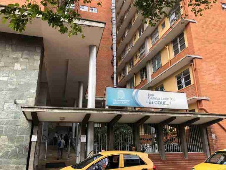 Asesinaron a un médico en las afueras de la Clínica León XIII