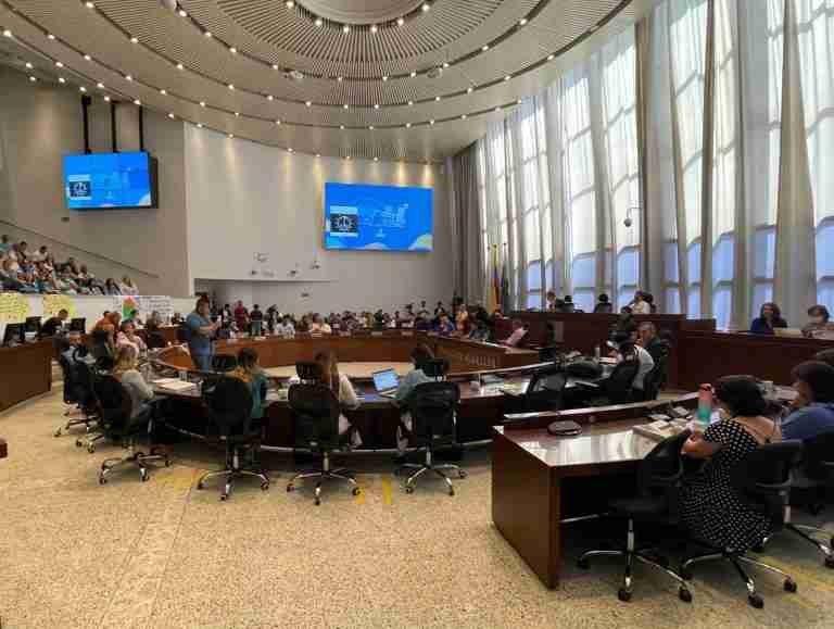 La Alcaldía de Medellín le pide más plata al Concejo, esta vez para la Secretaría de Movilidad