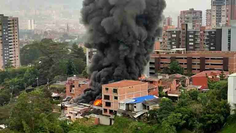 Incendio en una fábrica de icopor en Envigado
