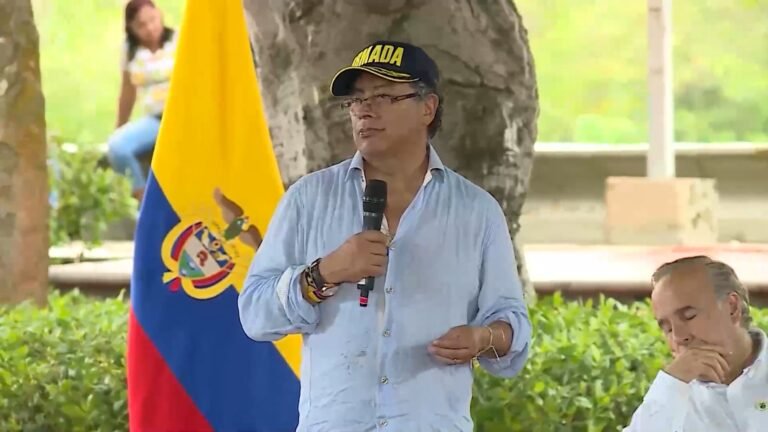 El presidente Gustavo Petro no descarta decretar emergencia económica