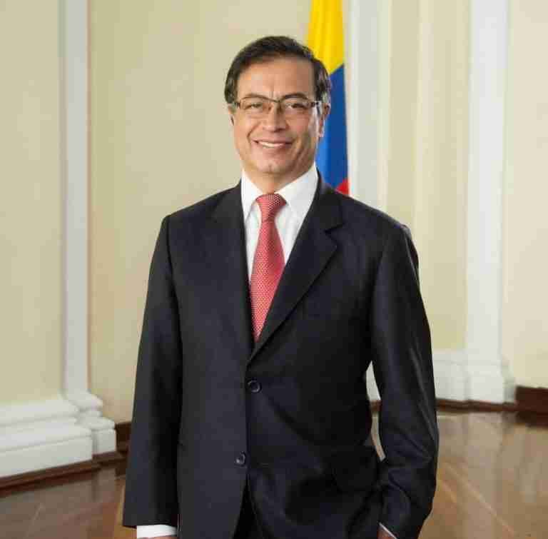 Por presentar afección respiratoria, el presidente Gustavo Petro cancela viaje a Cartagena