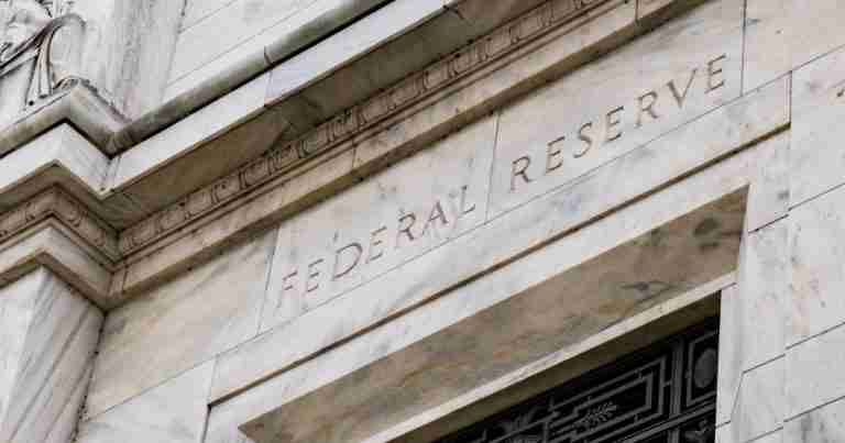 La Reserva Federal subió por tercera vez consecutiva sus tasas de interés