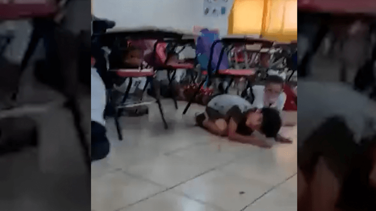 «Todos abajo. No Pasa nada» Maestra durante balacera