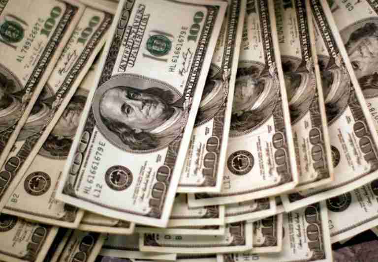 Un pequeño respiro: el dólar cerró en $4.975