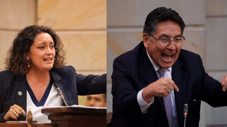 Angélica Lozano acusada por injuria y calumnia