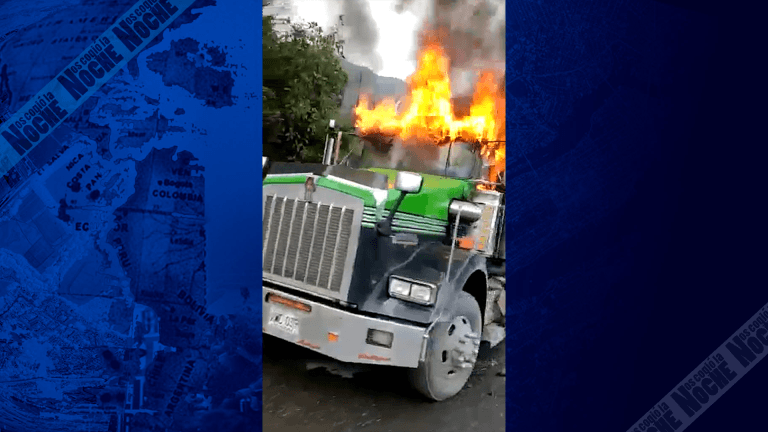 Buscan responsables de quema de camiones