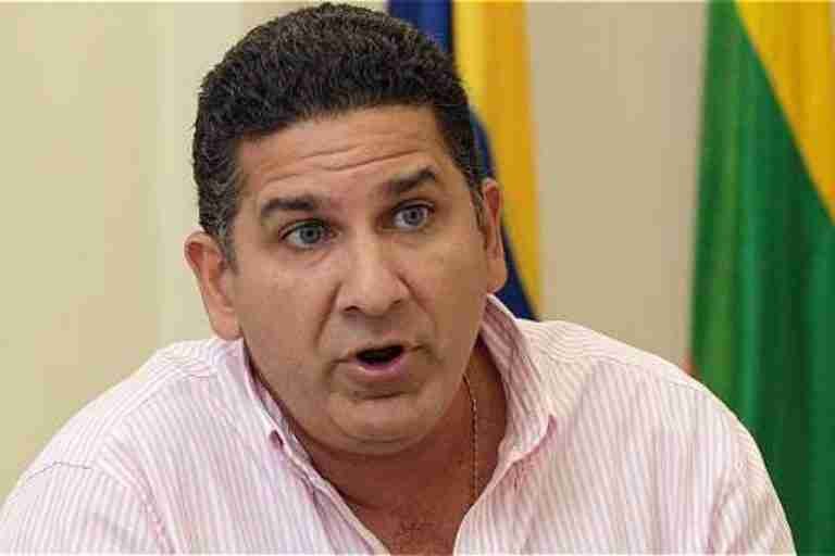 Cartel de la hemofilia. Destituyen e inhabilitan a exgobernador de Bolívar