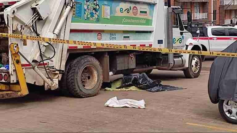 Accidente con carro de basura en Andes