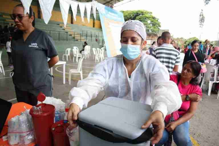 Habrá jornada de vacunación masiva en Medellín
