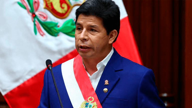 El Congreso de Perú decidió destituir al presidente Pedro Castillo