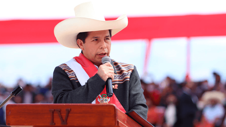 Pedro Castillo fue detenido tras decisión del Congreso de Perú