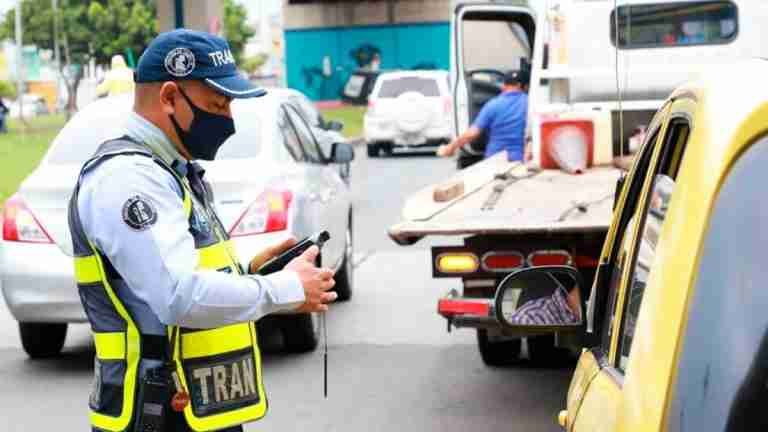¡No lo olvide! A partir de hoy empezarán a multar por pico y placa