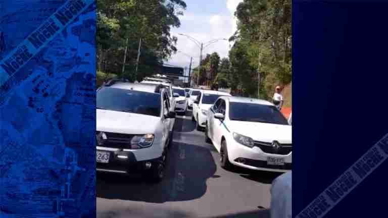 También comenzaron los bloqueos en la Avenida Las Palmas