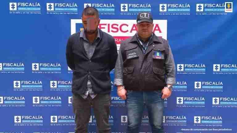 Casa por cárcel para conductor de taxi borracho que embistió a una pareja en Bello
