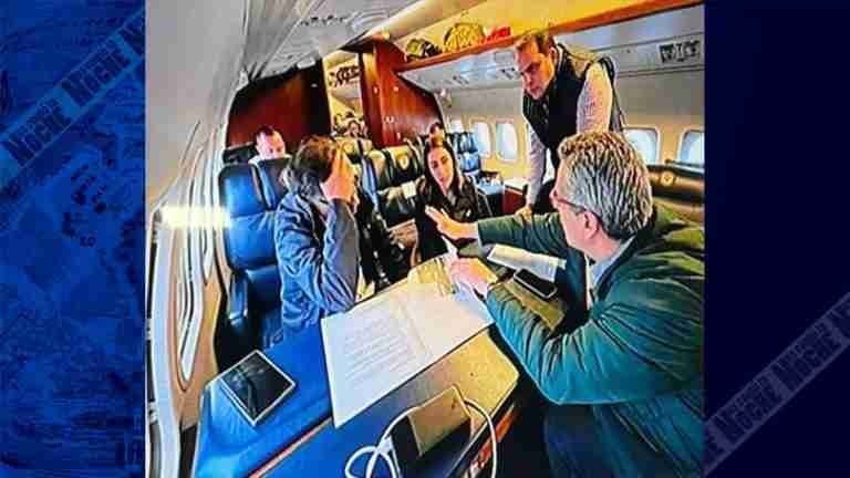 Avión de Petro golpeado por rayo