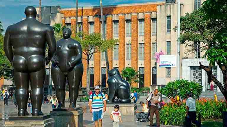 Mañana habrá agenda cultural en la Plaza Botero