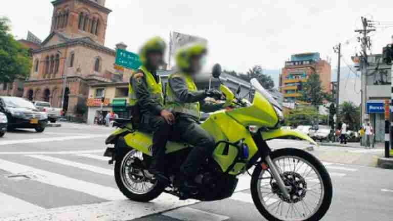 Disfrazados de policías, ladrones se robaron 500 millones en El Poblado