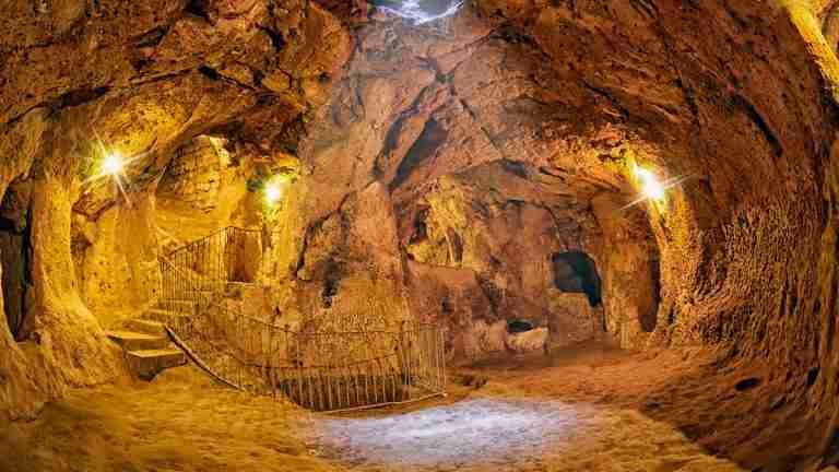 Derinkuyu, la ciudad más profunda del mundo