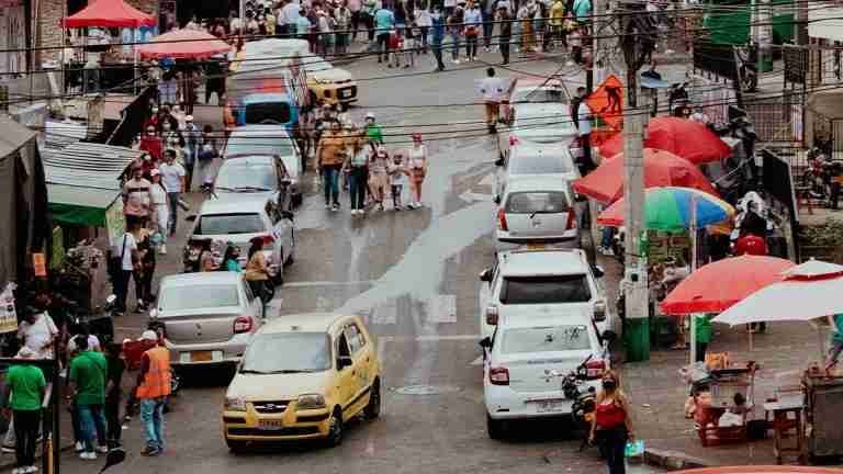Estas son 5 zonas peligrosas para los peatones en Medellín