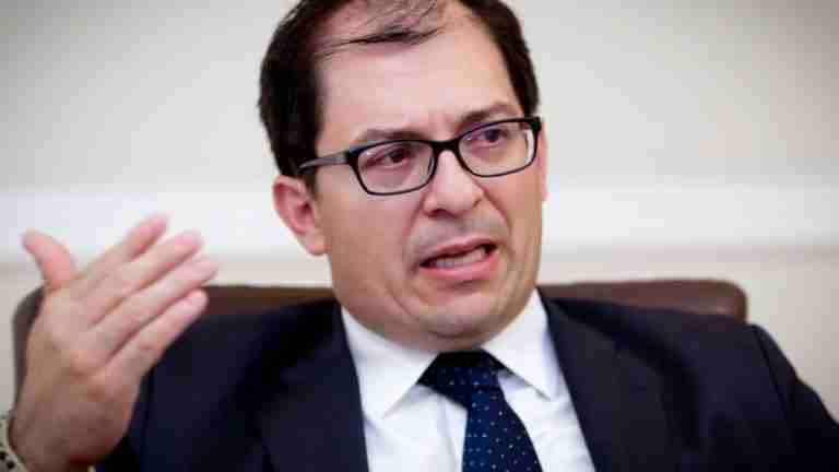 El fiscal general afirmó que se opondrá a la ley de sometimiento