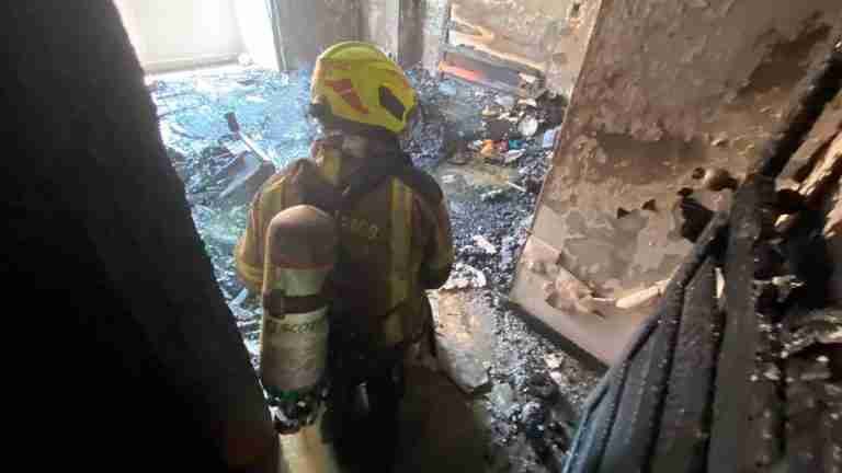 Incendio consume apartamento en el barrio Laureles