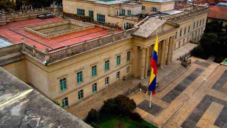 Estados Unidos evalúa y alerta sobre los Derechos Humanos en Colombia