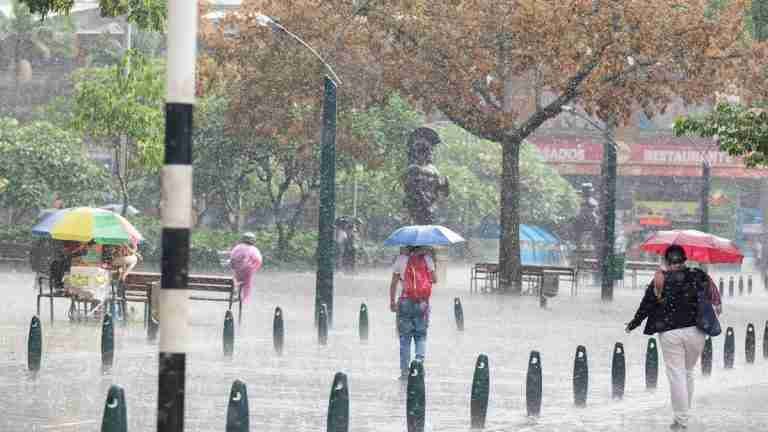 No salga sin paraguas: lluvias en Medellín van hasta mayo