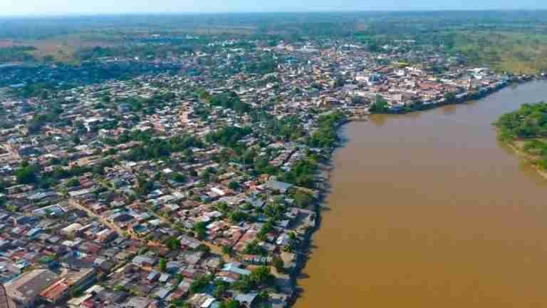 Toque de queda en Caucasia por jornada violenta