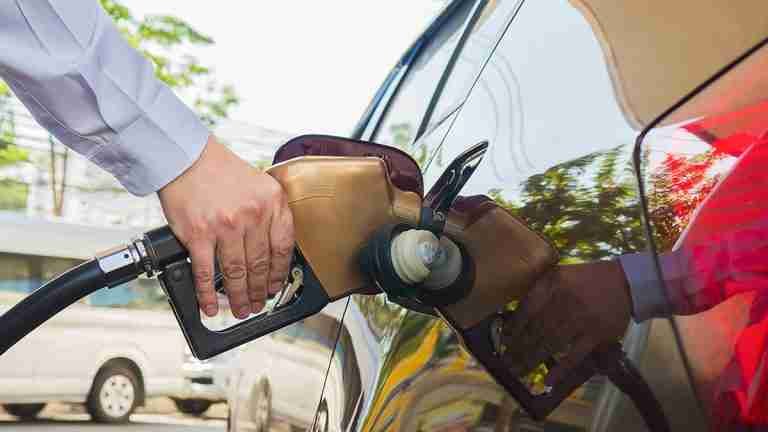 Proyección del precio de la gasolina hasta mitad de año