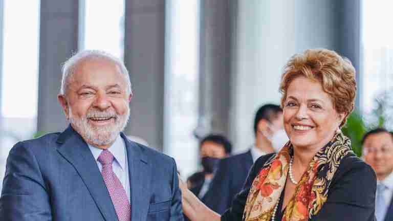 Dilma Rousseff es la nueva presidenta del banco de los BRICS