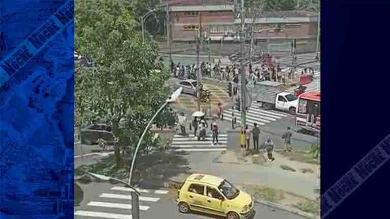 Manifestación ciudadana en la Avenida 80