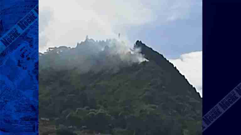 Bomberos Medellín atiende incendio en el Cerro El Picacho