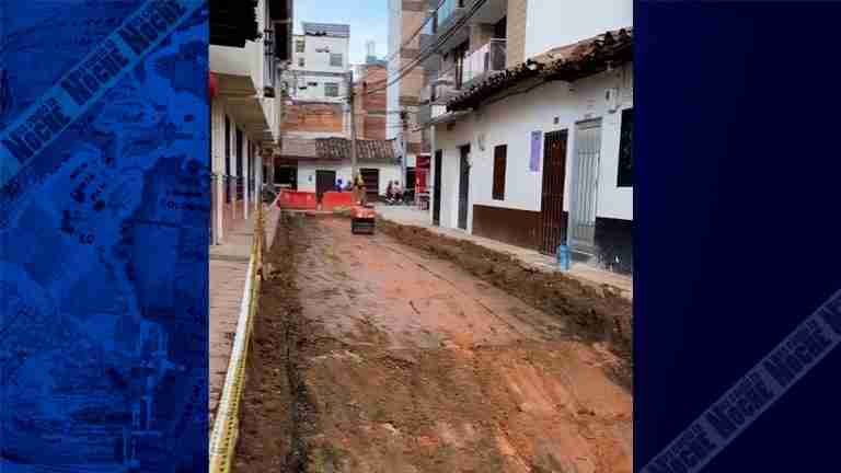 Obras de reposición de redes de acueducto y alcantarillado en Marinilla avanzan en un 99%