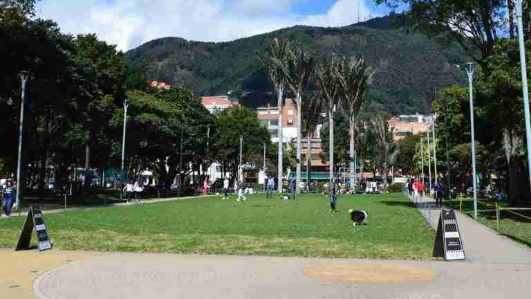 Corte Constitucional avala restricción del consumo de sustancias psicoactivas en parques