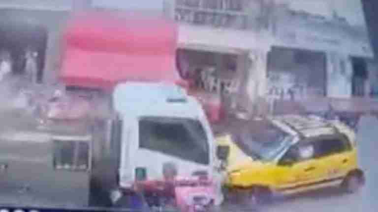 Una niña de 12 años murió en accidente contra un carro de bomberos en Puerto Berrío
