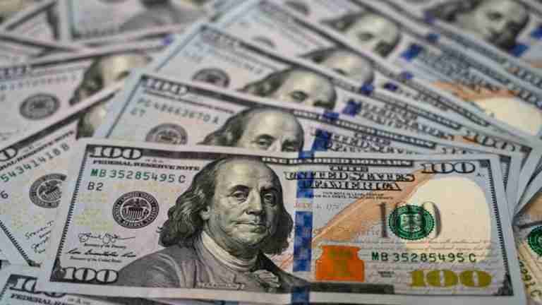 Dólar abrió por debajo de los $4.500