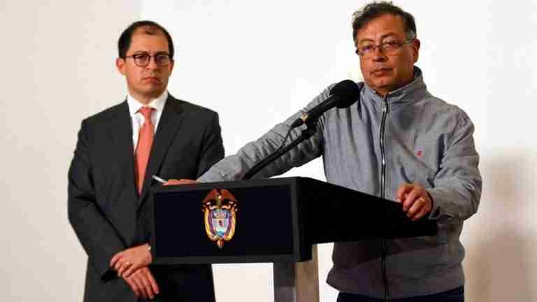¿Y la separación de poderes? Petro dice ser jefe del fiscal general