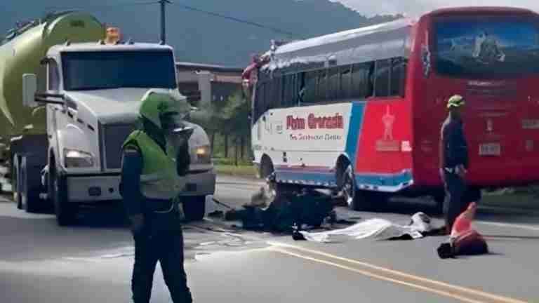 Hasta abril del 2023, en Colombia perdieron la vida 2.596 personas en accidentes de tránsito
