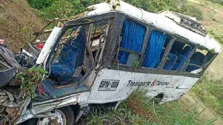 Dos niños murieron en accidente de ruta escolar en Boyacá