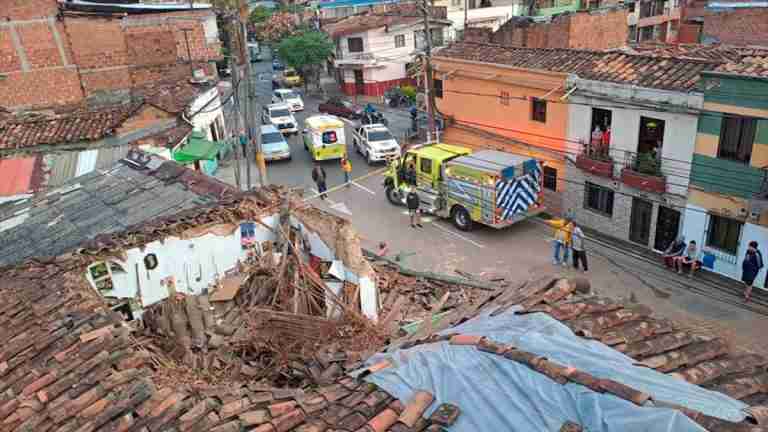 Con el colapso de la casa en Miraflores, en Medellín se atendieron 176 emergencias en la última semana