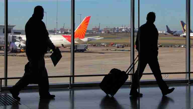 Esta es la aerolínea que pesa a sus pasajeros, ¿por qué lo hace? 
