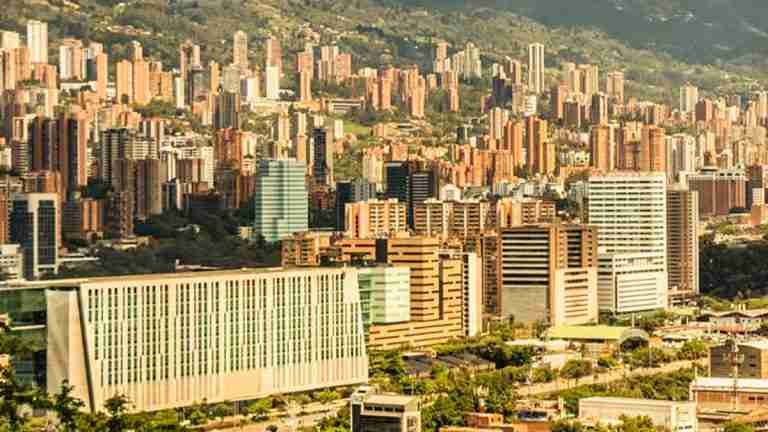 ¿Por qué está haciendo tanto calor en Medellín?